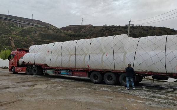 银川PE吨桶交付中